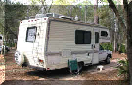 BlueAngelsCampground2web.jpg (39186 bytes)