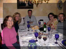 Suarezdinner1web.jpg (44299 bytes)